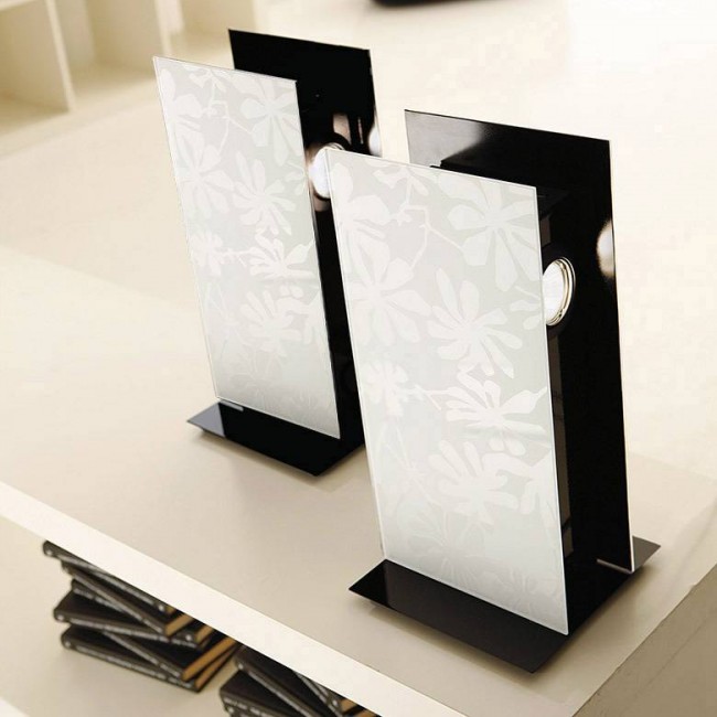 Настольная лампа Effusionidiluce Tendy Flowers 5040.3024 Настольная лампа Effusionidiluce Tendy Flowers 5040.3024