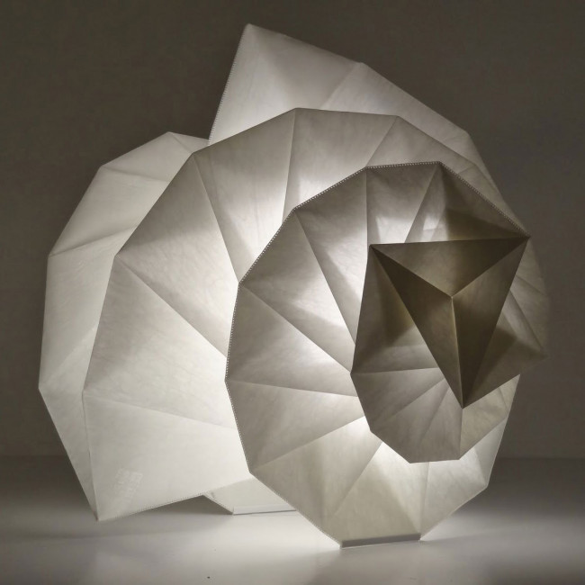 Настольный светильник Artemide Mendori 1692010A