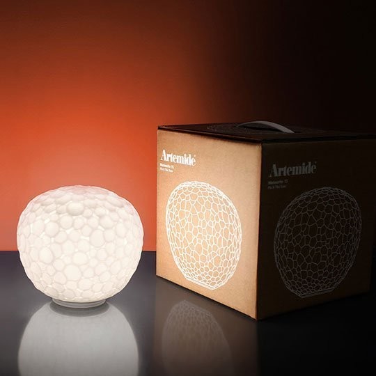 Настольный светильник Artemide Meteorite 1700010A Настольный светильник Artemide Meteorite 1700010A