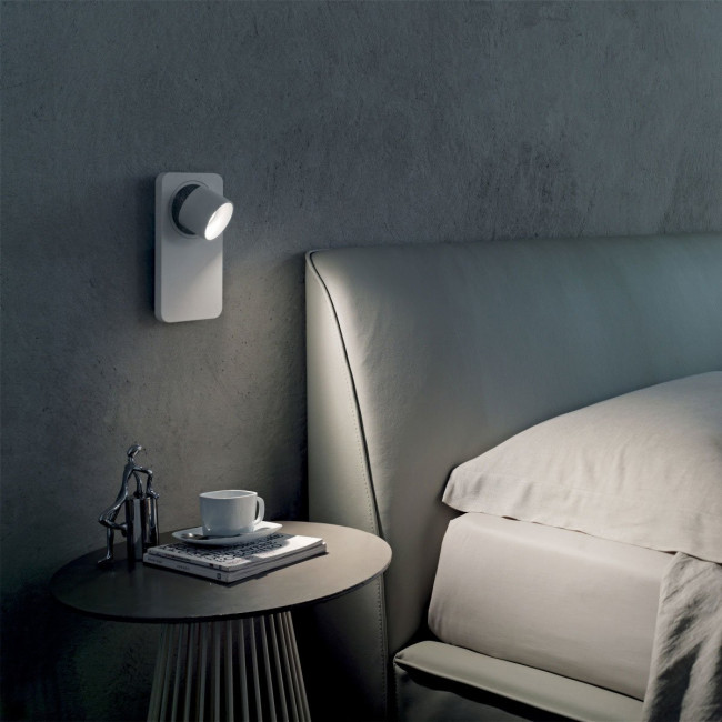 Настенный светильник Linea Light Beebo 7972 Настенный светильник Linea Light Beebo 7972