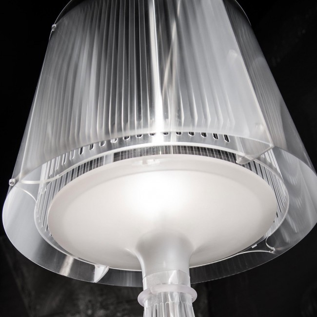 Настольная лампа Slamp Liza TABLE PRISMA LIZ86TAV0000LE000 Настольная лампа Slamp Liza TABLE PRISMA LIZ86TAV0000LE000