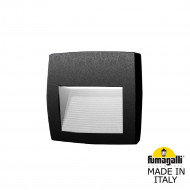 Уличный настенный светильник Fumagalli Lorenza AS1.000.000.AXJ1L Уличный настенный светильник Fumagalli Lorenza AS1.000.000.AXJ1L