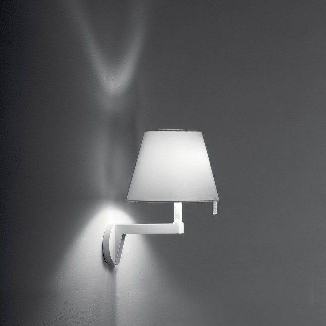 Бра Artemide Melampo parete - Grigio alluminio 0720010A Бра Artemide Melampo parete - Grigio alluminio 0720010A