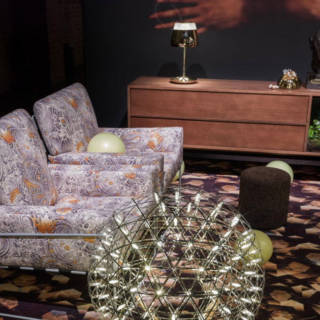 Настольная лампа MOOOI Valentine Table MOLVATA---C Настольная лампа MOOOI Valentine Table MOLVATA---C