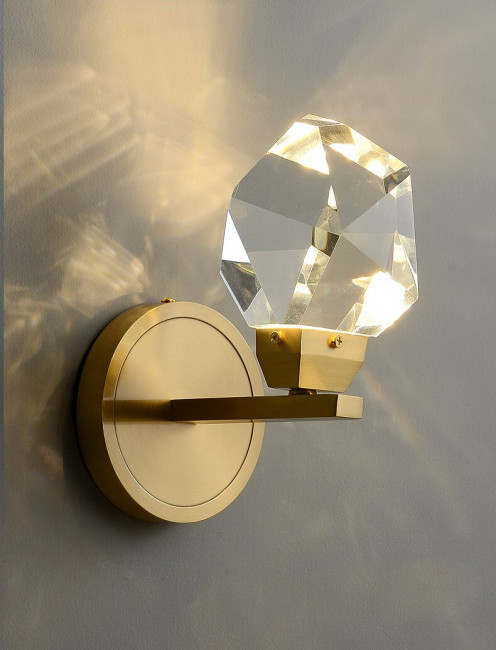 Настенный светильник DeLight Collection crystal rock ii 9701W/1 brass