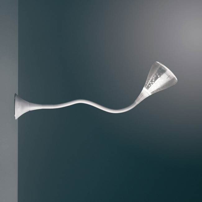 Бра Artemide Pipe 0671W10A Бра Artemide Pipe 0671W10A