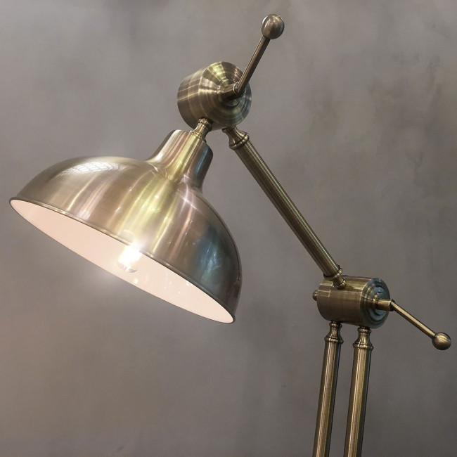 Настольная лампа DeLight Collection Table Lamp KM601T brass Настольная лампа DeLight Collection Table Lamp KM601T brass