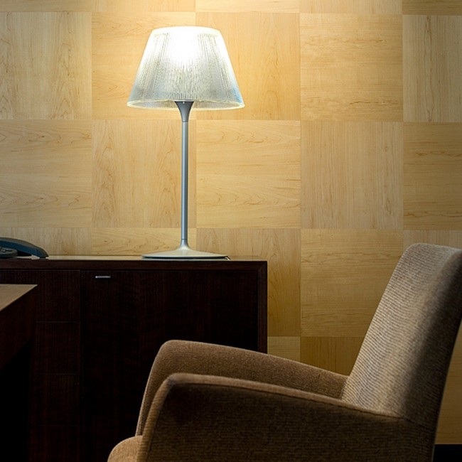 Настольная лампа Flos Romeo Moon T1 F6107000 Настольная лампа Flos Romeo Moon T1 F6107000