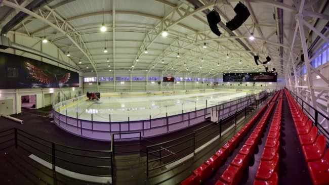 Лифт для светильника до 10 кг Lifter Compact 10.C15.C с пультом ду (трос 15 м) — купить в Москве от производителя