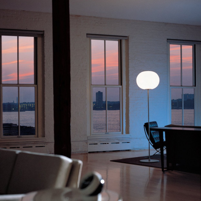 Торшер Flos Glo-Ball F3 F3030000 Торшер Flos Glo-Ball F3 F3030000