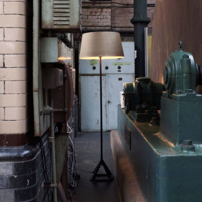 Торшер Tom Dixon Base BSS02-FEUM1 Торшер Tom Dixon Base BSS02-FEUM1