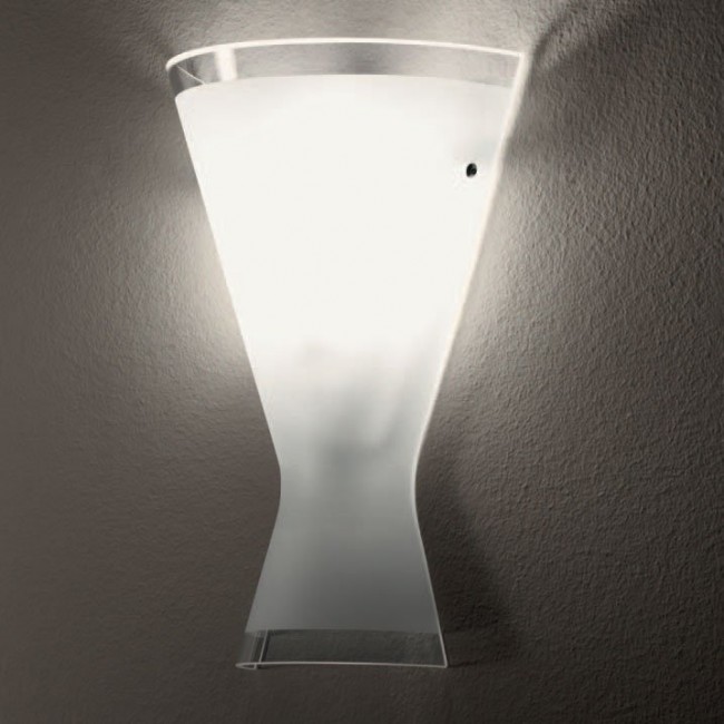 Настенный светильник De Majo MEMORY A1 0MEMO0A17 Настенный светильник De Majo MEMORY A1 0MEMO0A17