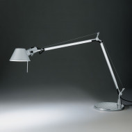 Настольная лампа Artemide Tolomeo midi LED aluminium A015100 + A003900 Настольная лампа Artemide Tolomeo midi LED aluminium A015100 + A003900