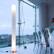 Напольный светильник Flos Stylos F6310004 Напольный светильник Flos Stylos F6310004