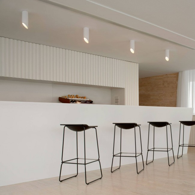 Потолочный светильник Vibia 45º 8250 03 /15 (dimmable 0-10V) Потолочный светильник Vibia 45º 8250 03 /15 (dimmable 0-10V)