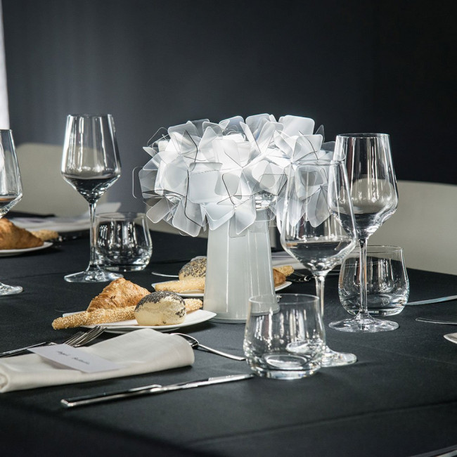 Настольный светильник Slamp Clizia TABLE FUME BATTERY CLI78TAVB0C1F_000 Настольный светильник Slamp Clizia TABLE FUME BATTERY CLI78TAVB0C1F_000