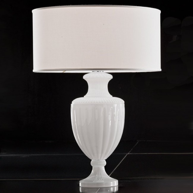 Настольный светильник Italamp 8062/PD White / C Настольный светильник Italamp 8062/PD White / C