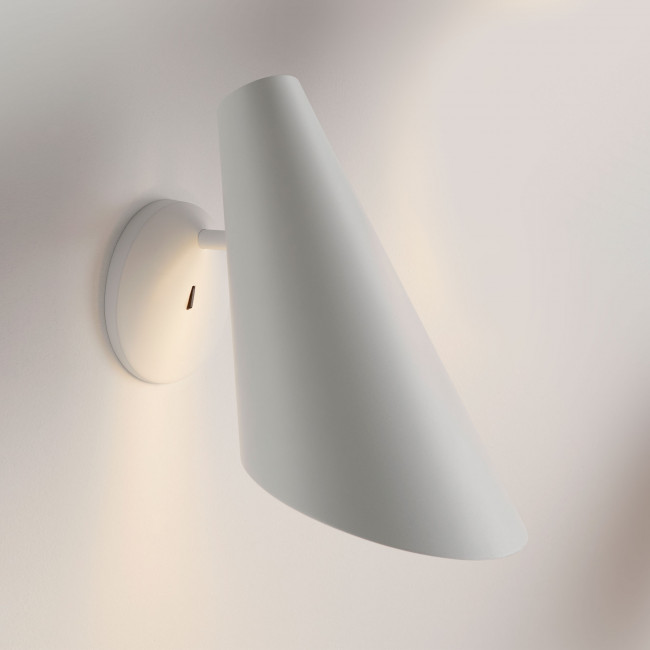 Бра Vibia I.Cono 0720 10 White Бра Vibia I.Cono 0720 10 White