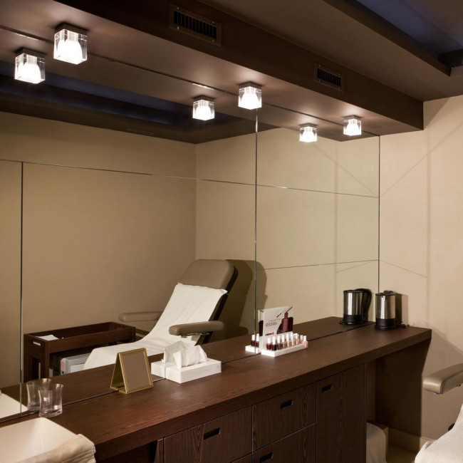 Спот (точечный светильник) Fabbian Cubetto Crystal Glass D28 E01 00 Спот (точечный светильник) Fabbian Cubetto Crystal Glass D28 E01 00