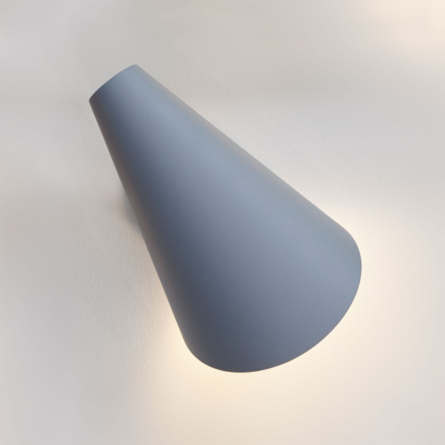 Бра Vibia I.Cono 0720 42 Blue M1